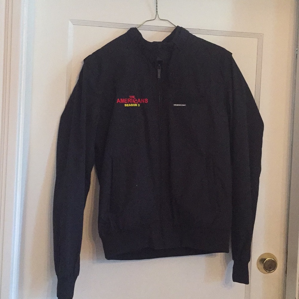 Member’s Only Jacket. The Americans Season 3
